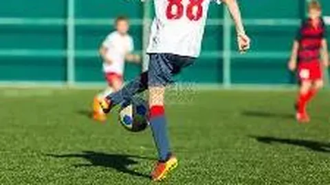 【双色球奇才揭秘】狗年25148期独选红球策略大公开，深度解析，锁定幸运号码！